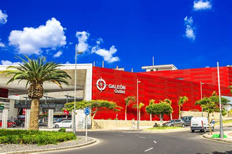 CC Galeón Outlet .